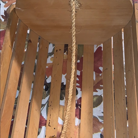 Wooden basket - Picture 3 of 6